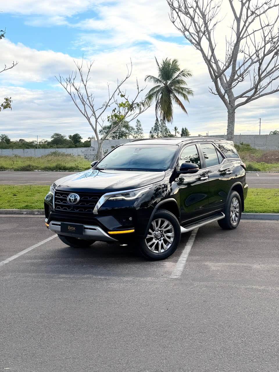 Toyota SW4 2022/22 à venda na iBox Prime em Feira de Santana