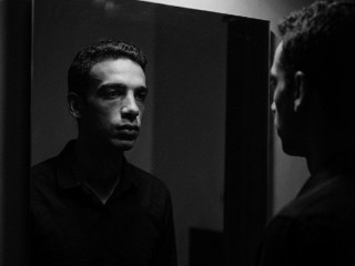 Mirror Shadow Soul – برومبت الصور والتصميم احترافي