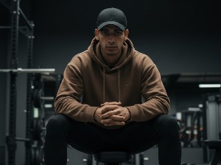 Gym Focus Silence – برومبت الصور والتصميم احترافي