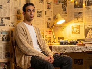 Retro Korean Room – برومبت الصور والتصميم احترافي