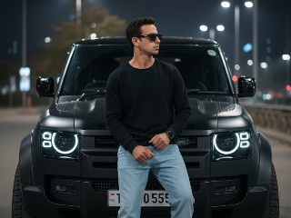 Defender Street Style – برومبت الصور والتصميم احترافي