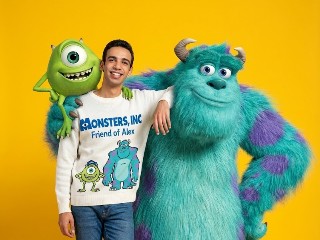 Monsters Inc Friends – برومبت الصور والتصميم احترافي