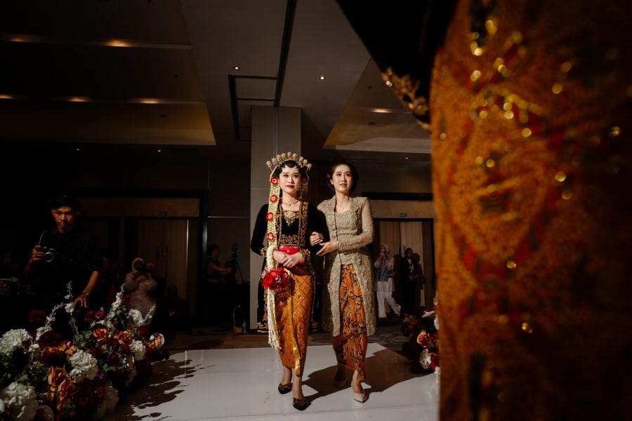 Wedding photography by Luxie
