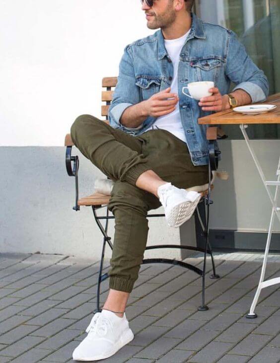 10 Coolest White Sneakers Style You Can Wear On Denim Jeans Denimxp