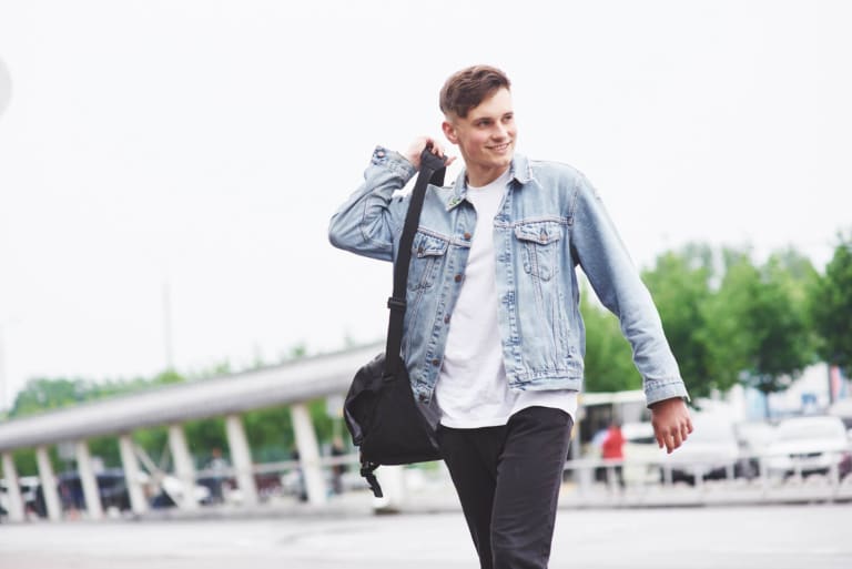 5 Stylish Blue Denim Jacket Combination For Men