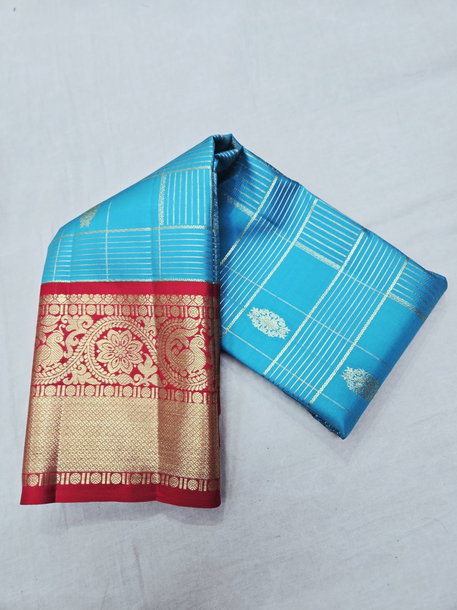 Turquoise Blue Silk Saree with Crimson Zari Paisley Border view 4 - Rangam Saradha Silks