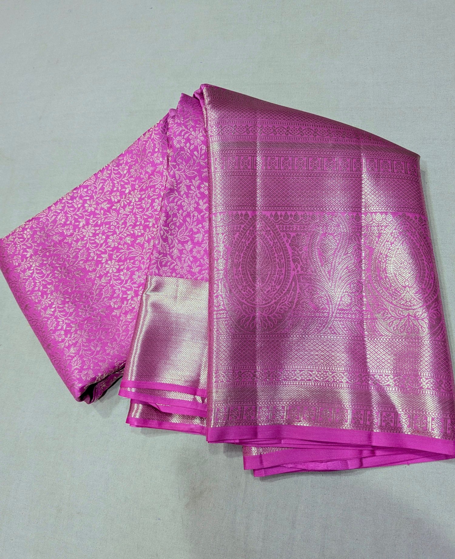 Pure Kanjivaram Silk Saree – Magenta Pink Silver Paisley view 2 - Rangam Saradha Silks