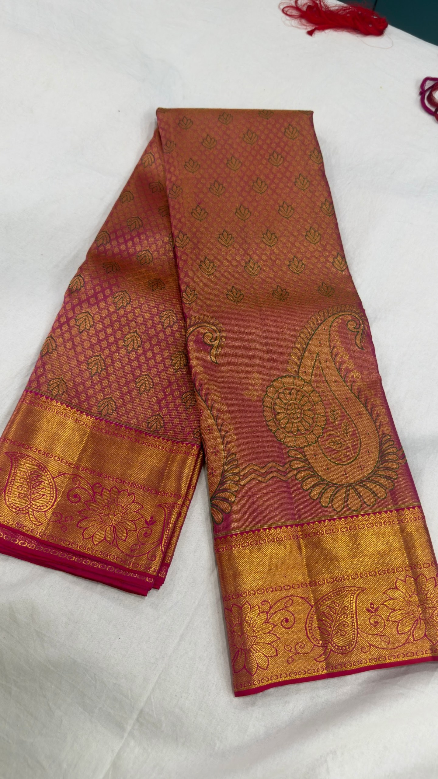 Pure Kanjivaram Silk Saree – Wine Magenta Gold Paisley view 5 - Rangam Saradha Silks