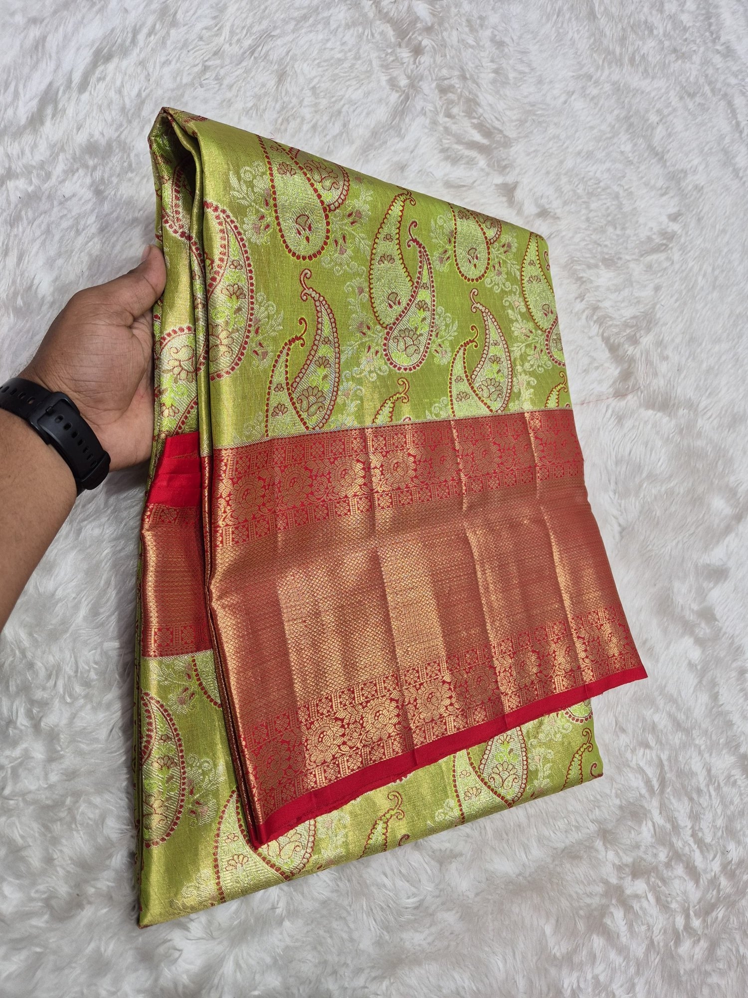 Pure Kanjivaram Silk Saree – Parrot Green Red Gold view 2 - Rangam Saradha Silks