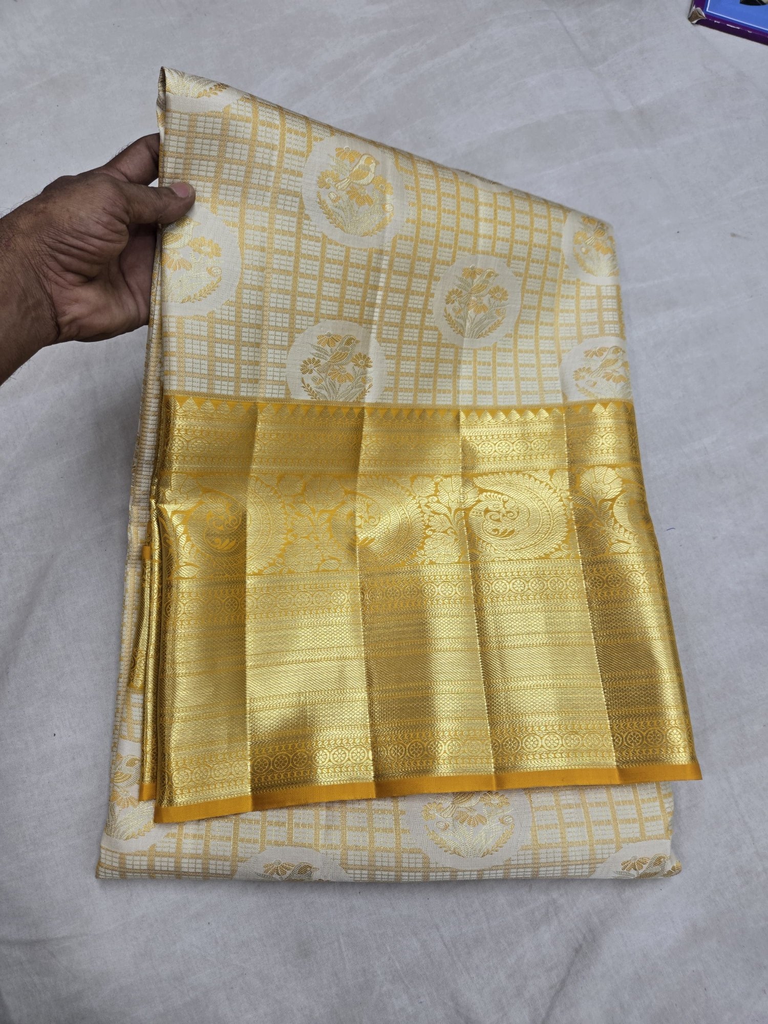 Pure Kanjivaram Silk Saree – Ivory Gold view 2 - Rangam Saradha Silks