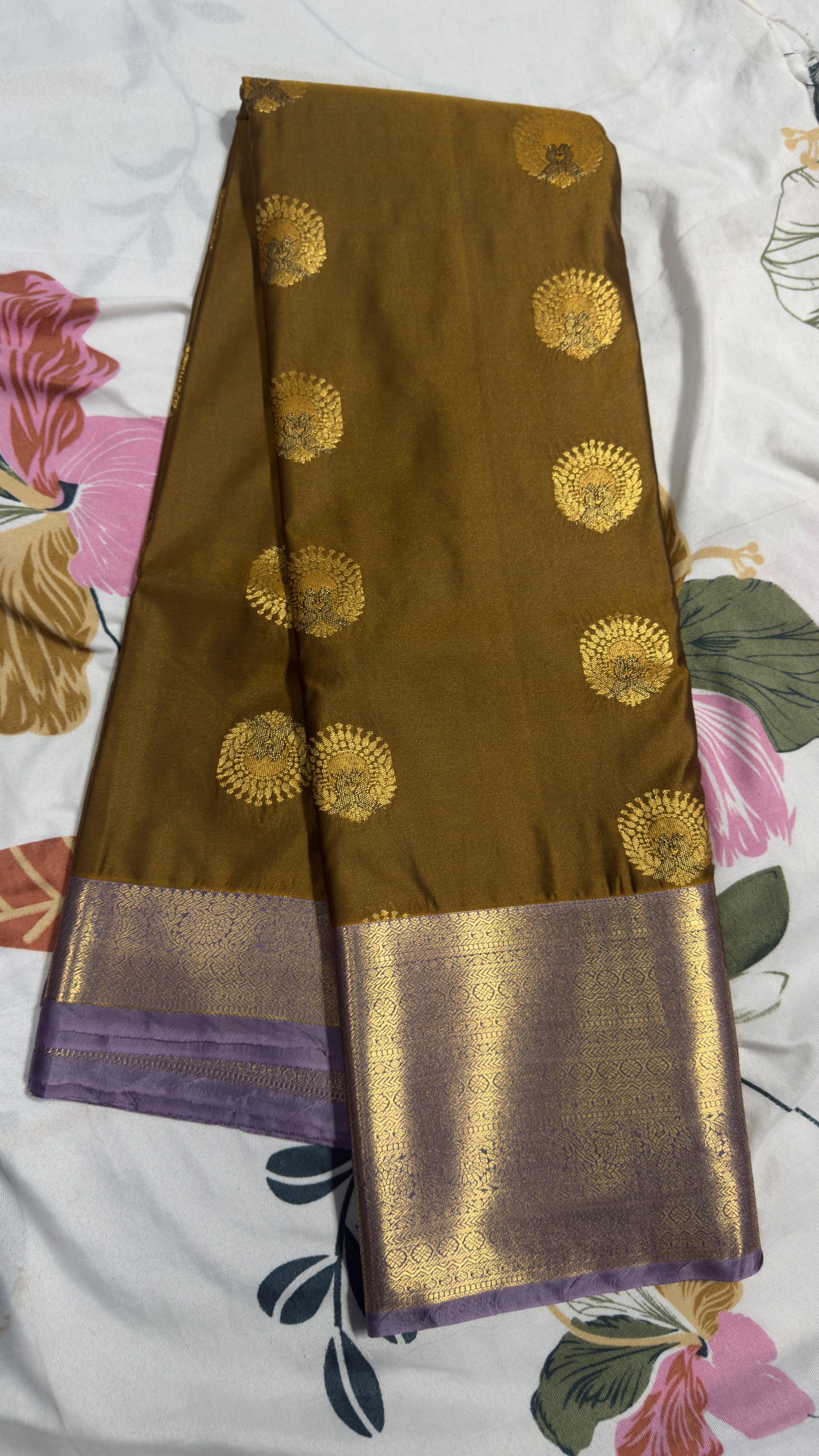Olive Green & Purple Gold Zari Semi Kanchi Pattu Saree