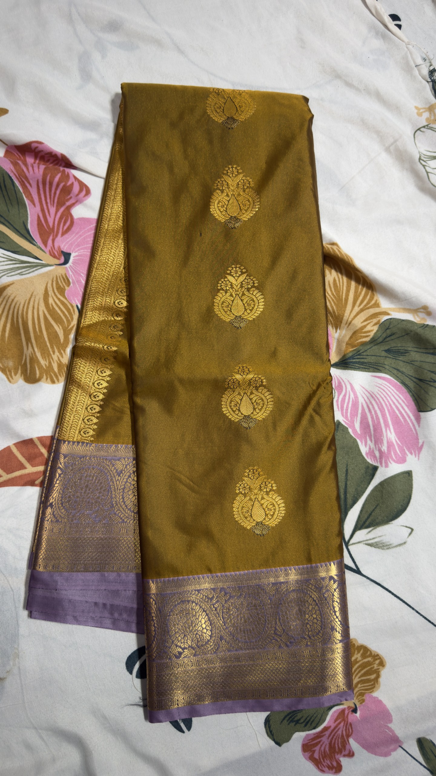 Olive Green & Lavender Gold Zari Semi Kanchi Pattu Saree
