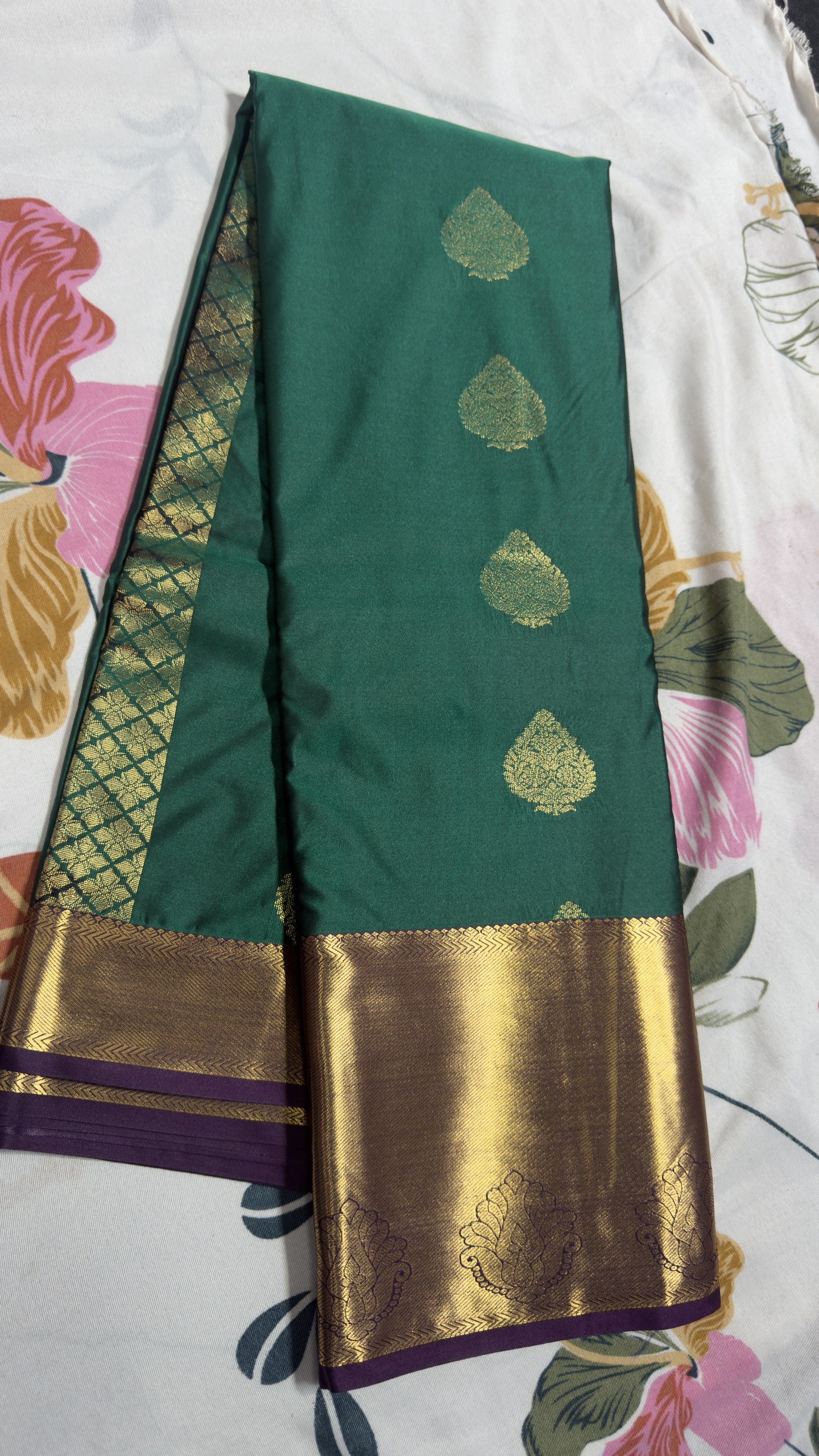 Emerald Green & Antique Gold Butta Semi Kanchi Pattu Saree