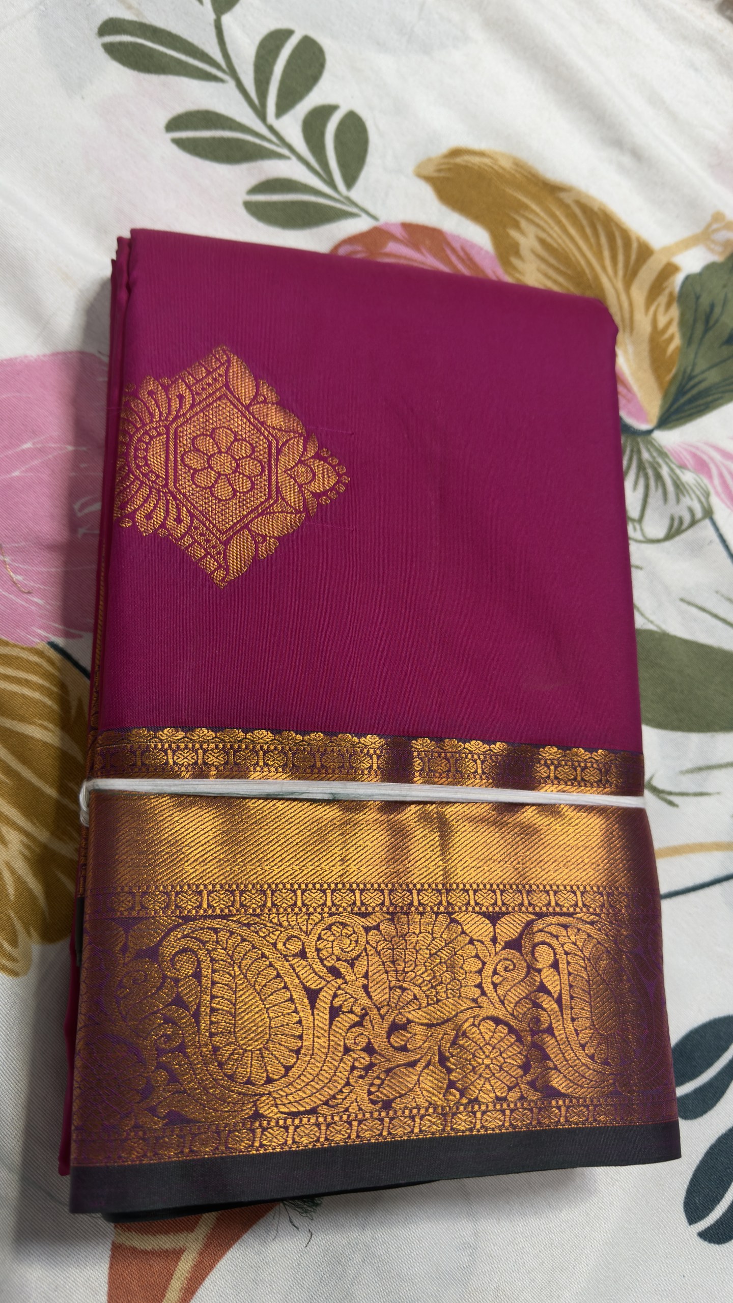Berry Pink & Antique Gold Peacock Zari Semi Kanchi Pattu Saree