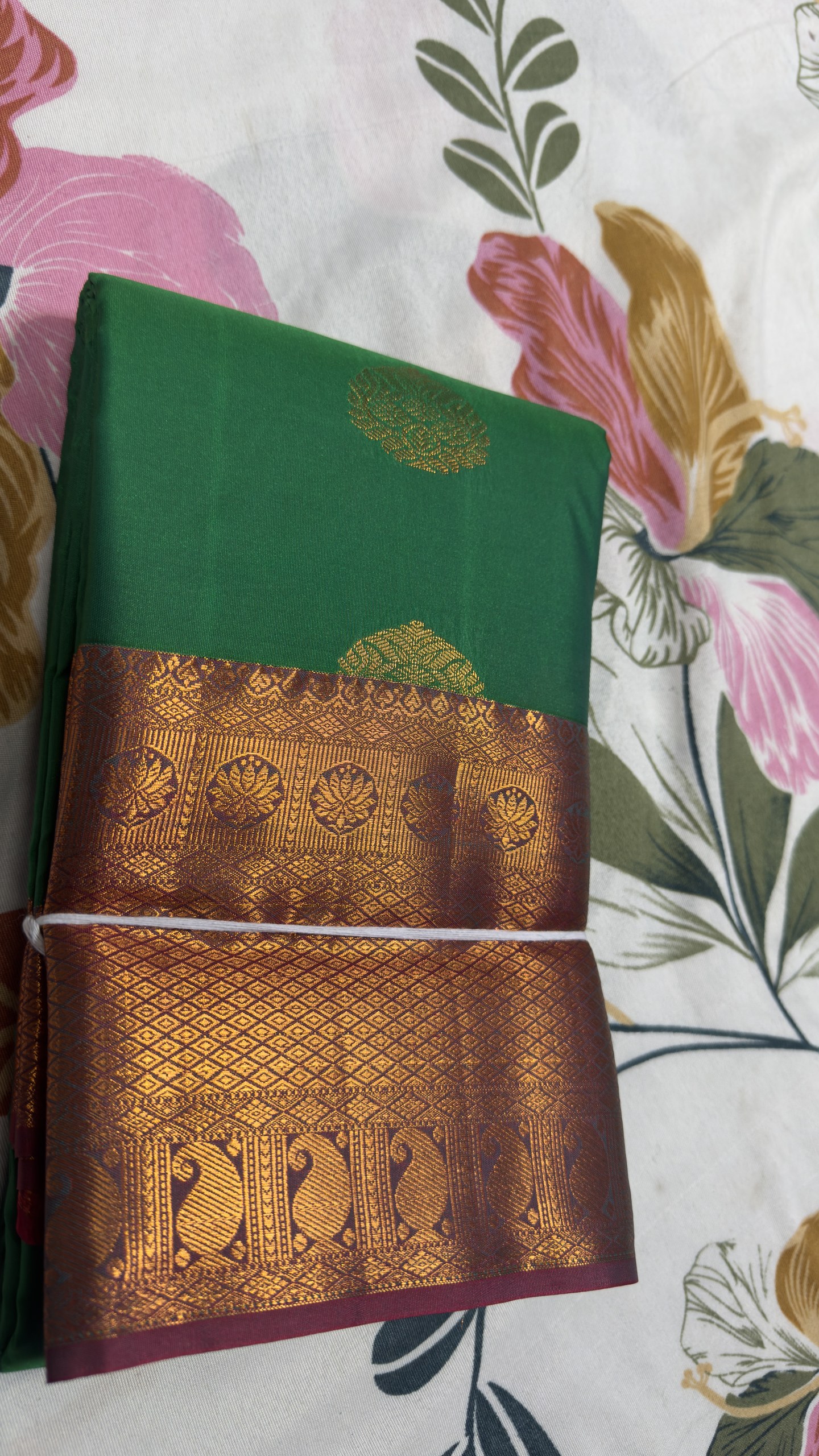Emerald Green & Antique Gold Peacock Brocade Semi Kanchi Pattu Saree