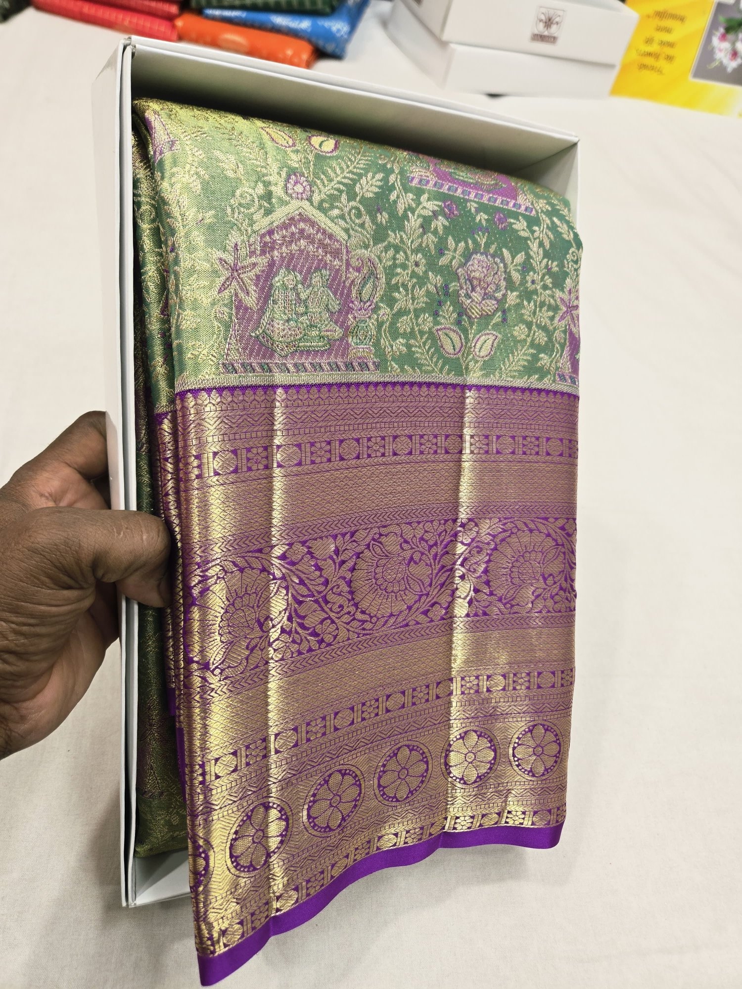 Pure Kanjivaram Silk Saree – Green Purple Gold view 4 - Rangam Saradha Silks