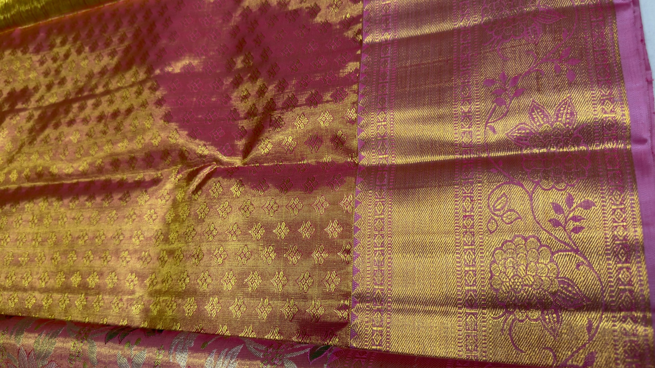 Pure Kanjivaram Silk Saree – Rose Pink Gold Floral view 7 - Rangam Saradha Silks