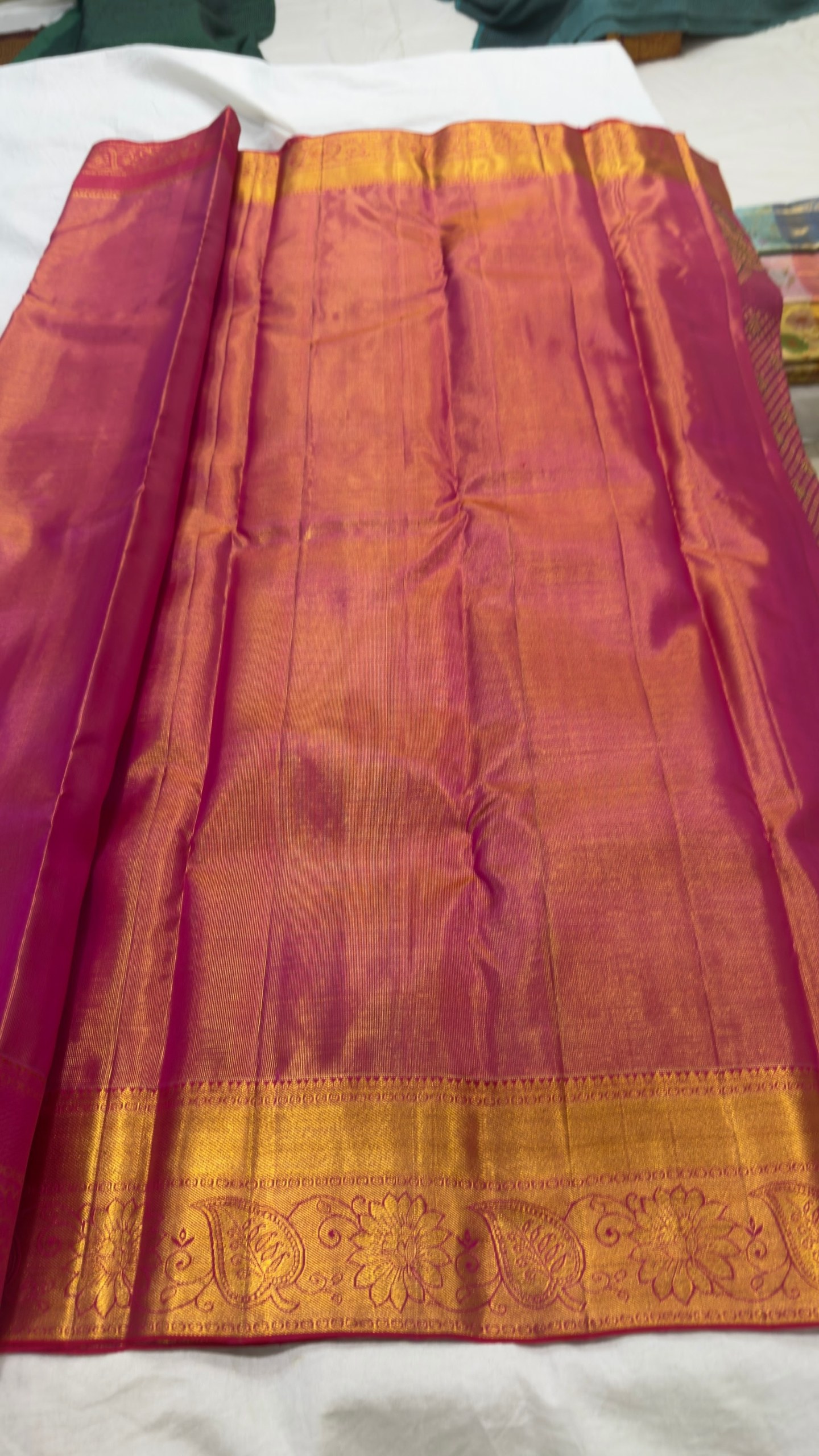 Pure Kanjivaram Silk Saree – Wine Magenta Gold Paisley view 6 - Rangam Saradha Silks