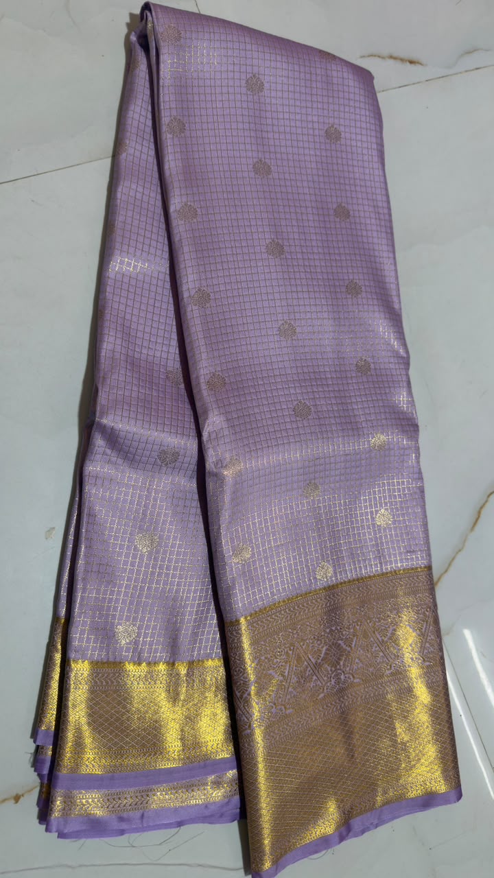 Lavender Gold Checked Butta Kanchi Silk Saree view 1 - Rangam Saradha Silks