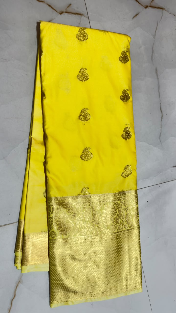 Sunlit Yellow Paisley Butta Kanchi Silk Saree