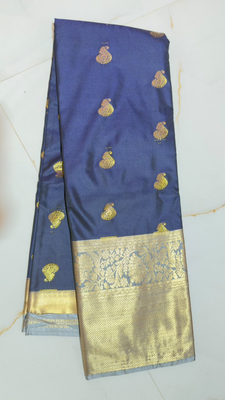 Midnight Navy Gold Paisley Kanchi Silk Saree view 1 - Rangam Saradha Silks