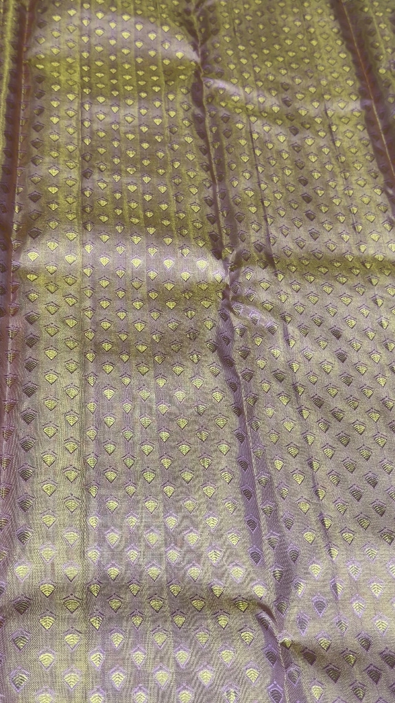 Pure Kanjivaram Silk Saree – Antique Gold Lavender Floral view 4 - Rangam Saradha Silks