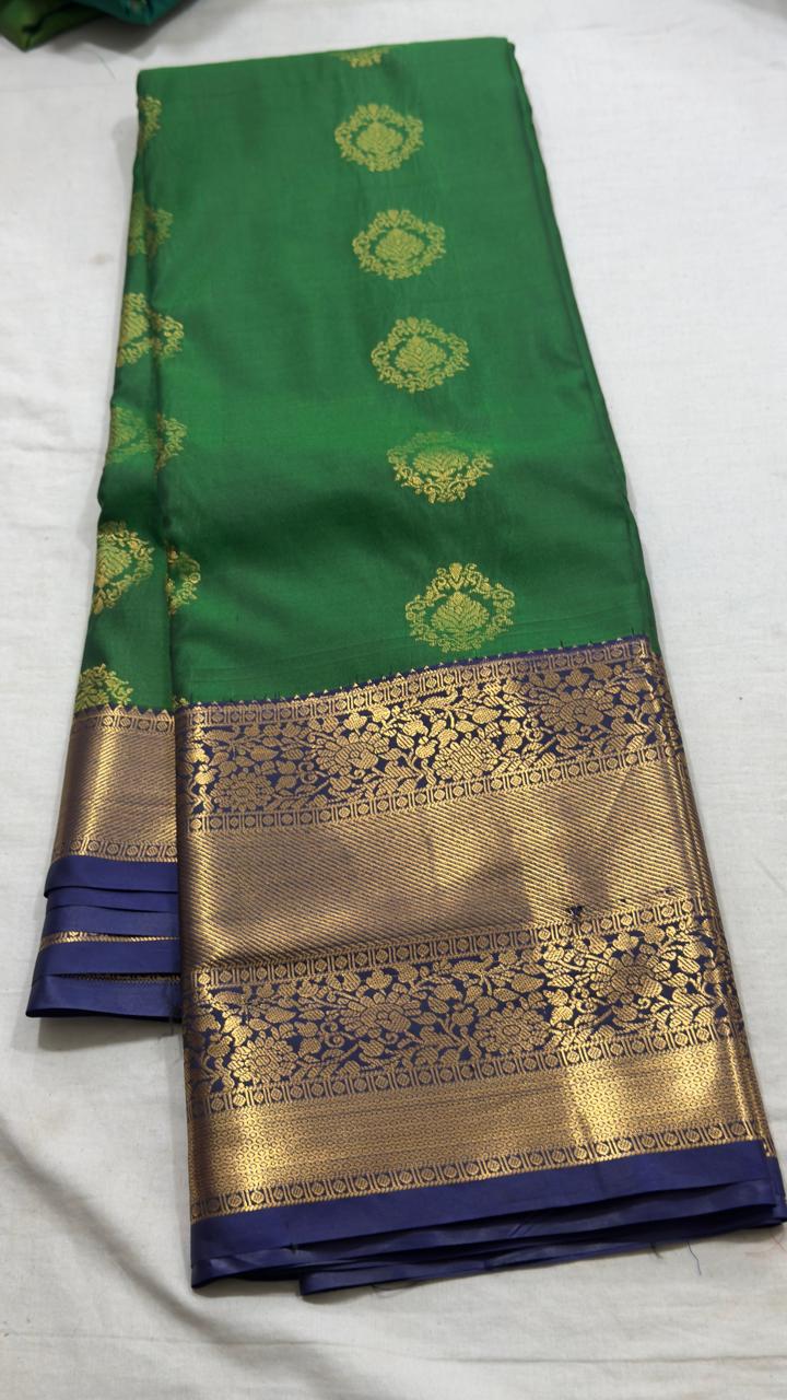 Emerald Green & Navy Blue Antique Gold Medallion Kanjivaram Silk Saree