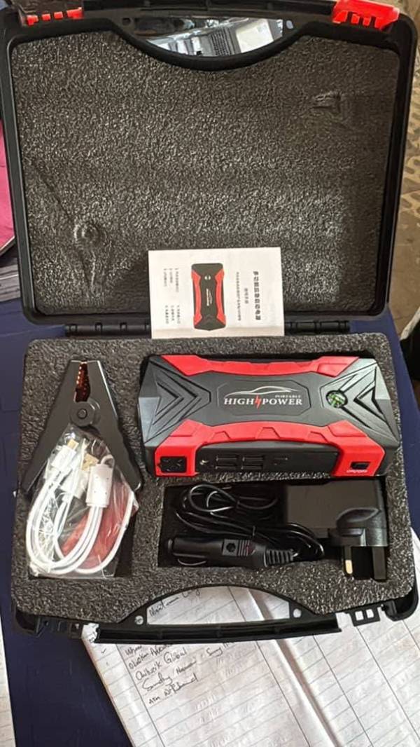 Heavy Duty Portable Car Jump Starter 12V