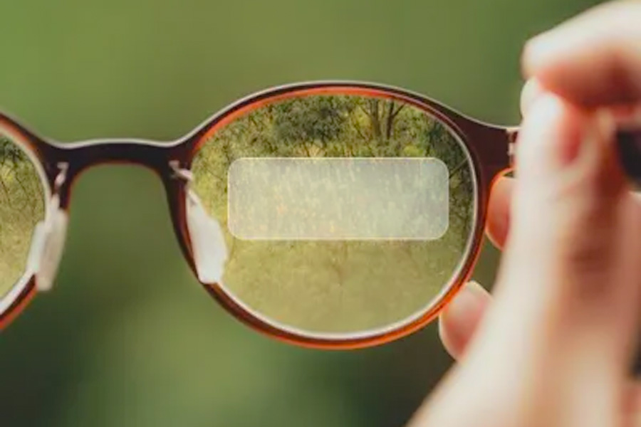 AR Glasses Breakthrough: Expanding Light Angle for Practical Wearables