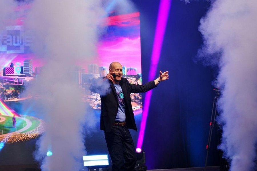 XR’s Mainstream Moment? Previewing AWE USA
