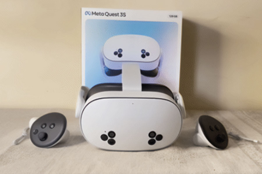 The XR Week Peek (2024.11.05): Google Play Store is preparing for XR, Meta Reality Labs financials released, and more!