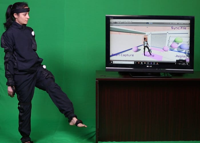 HoloSuit Offers Full Body Motion Tracking With Haptic Feedback