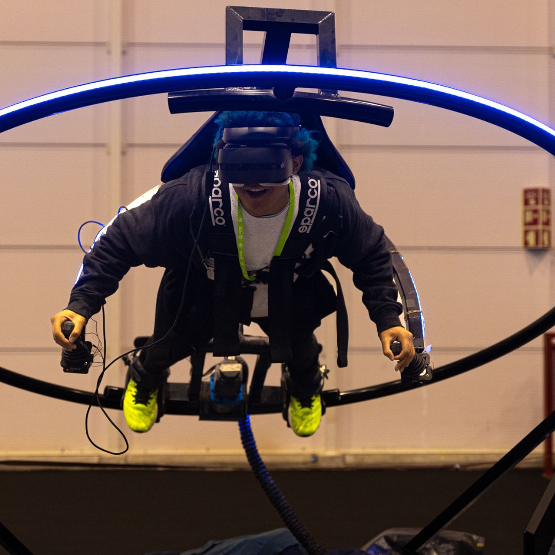 Vetruvian Man at AWE