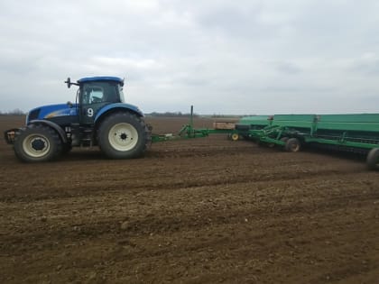 Аграрии Ставрополья готовятся к весеннему севу на озимом поле