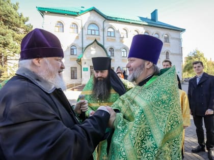 Глава Ставропольской митрополии совершил Божественную литургию в храме преподобного Сергия Радонежского  г. Ставрополя