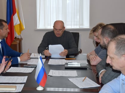 Готовить защитников смолоду