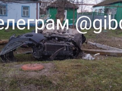 Пассажир Mazda погиб на Ставрополье при столкновении с деревом