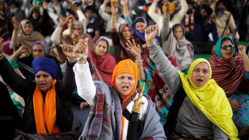 Sugarcane dues, high power tariff, loans drive UP farmers to Ghazipur protest site