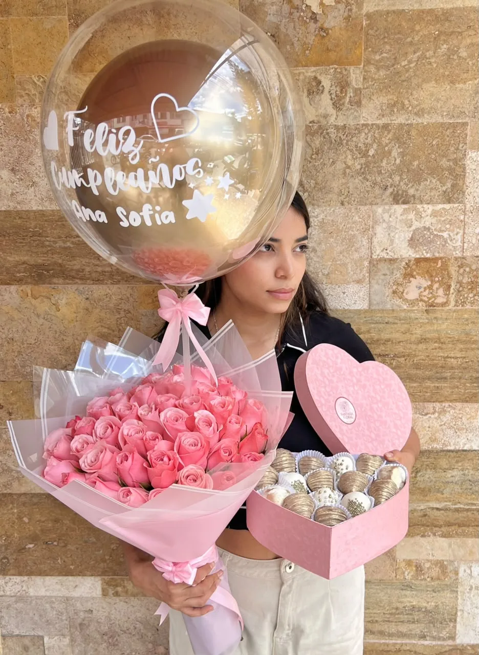 buchon y fresas con chocolate