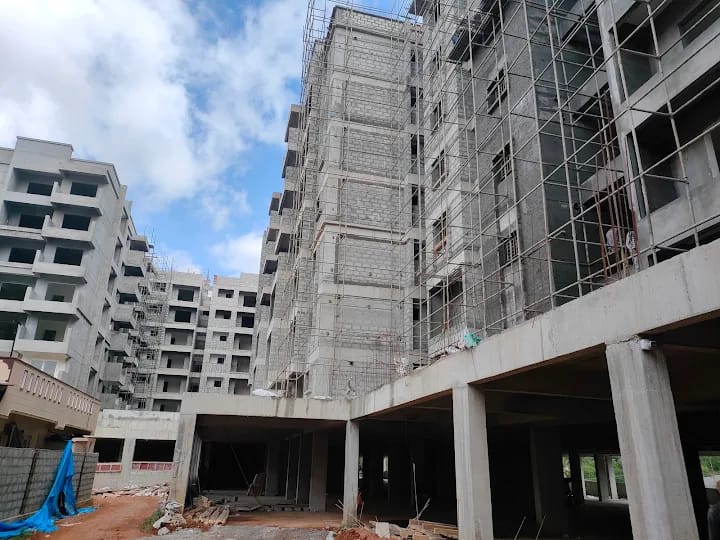 3BHK in Green Edge Signature - 9