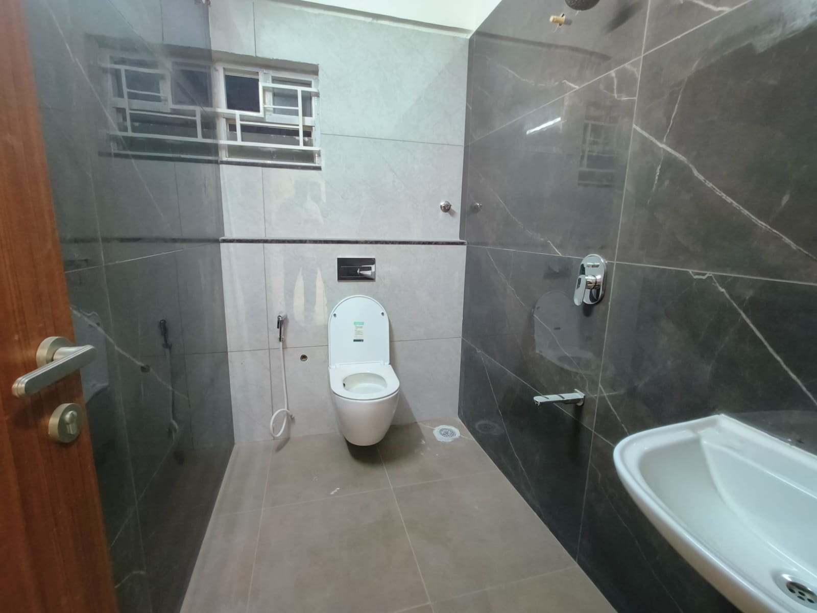 3BHK in Green Edge Signature - 8