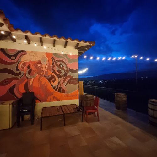 https://res.cloudinary.com/dmyzel75y/image/upload/v1726005739/small_art_villa03_b5a6b508cd.jpg