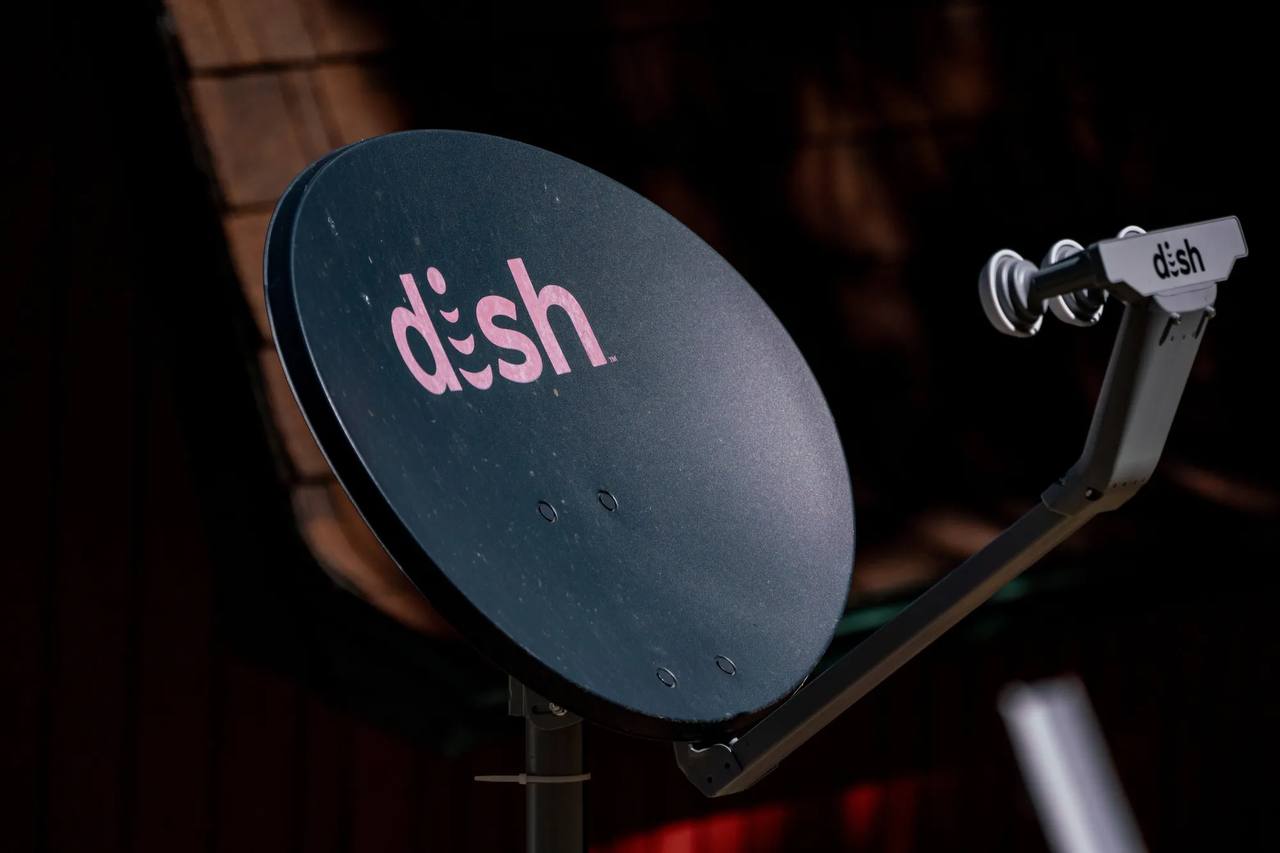 EchoStar's DISH Units File Chapter 11 to Repay Debt Early After $40 Billion Spectrum Sales
