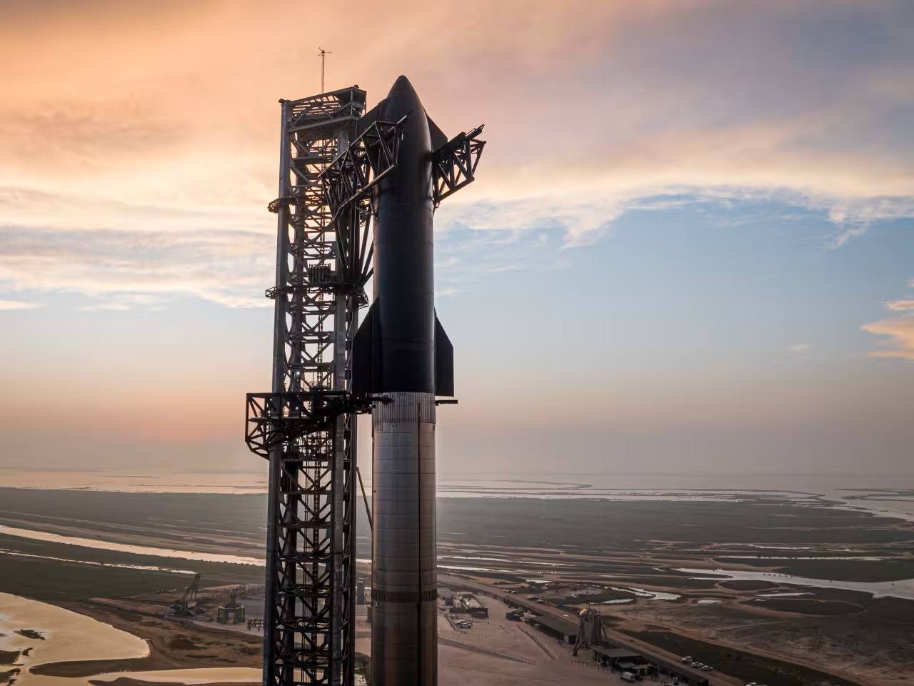 SpaceX Sets Sights on First Starship Upper Stage Tower Catch for Flight 14