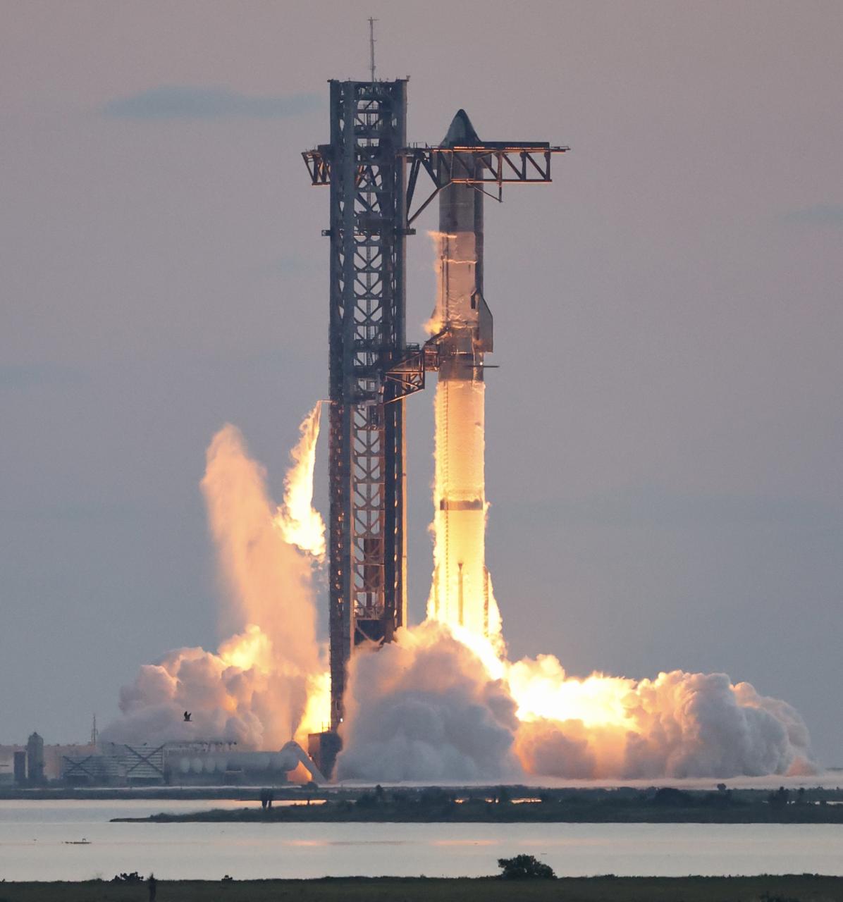 SpaceX Sets IFT-14 for Late August With First Operational Starlinks and Ship Catch Attempt