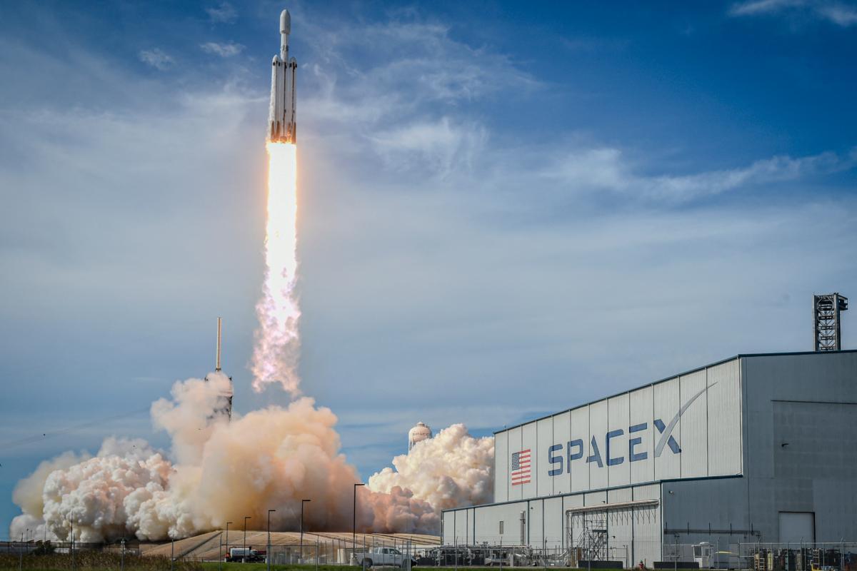 Vingroup's VinSpace Books SpaceX Launch for 2027 Satellite Mission