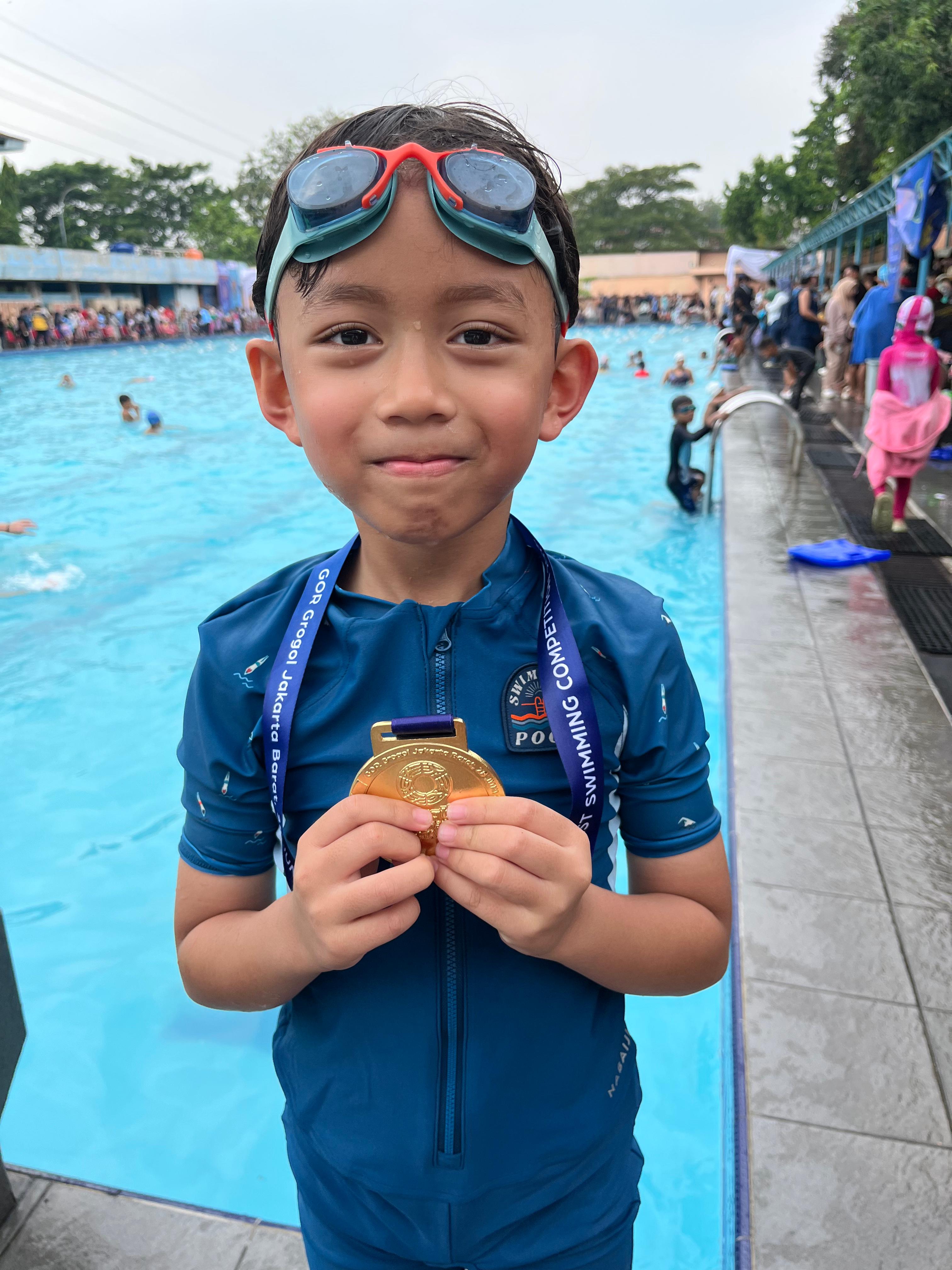Foto Rifat, murid New Z Swimming
