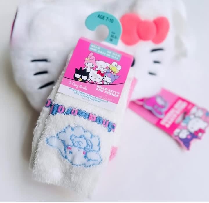 Medias felpudss antideslizantes hello kitty