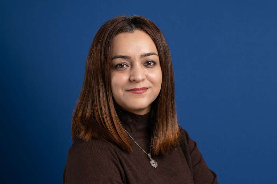 Afrouz Delavaranshiraz