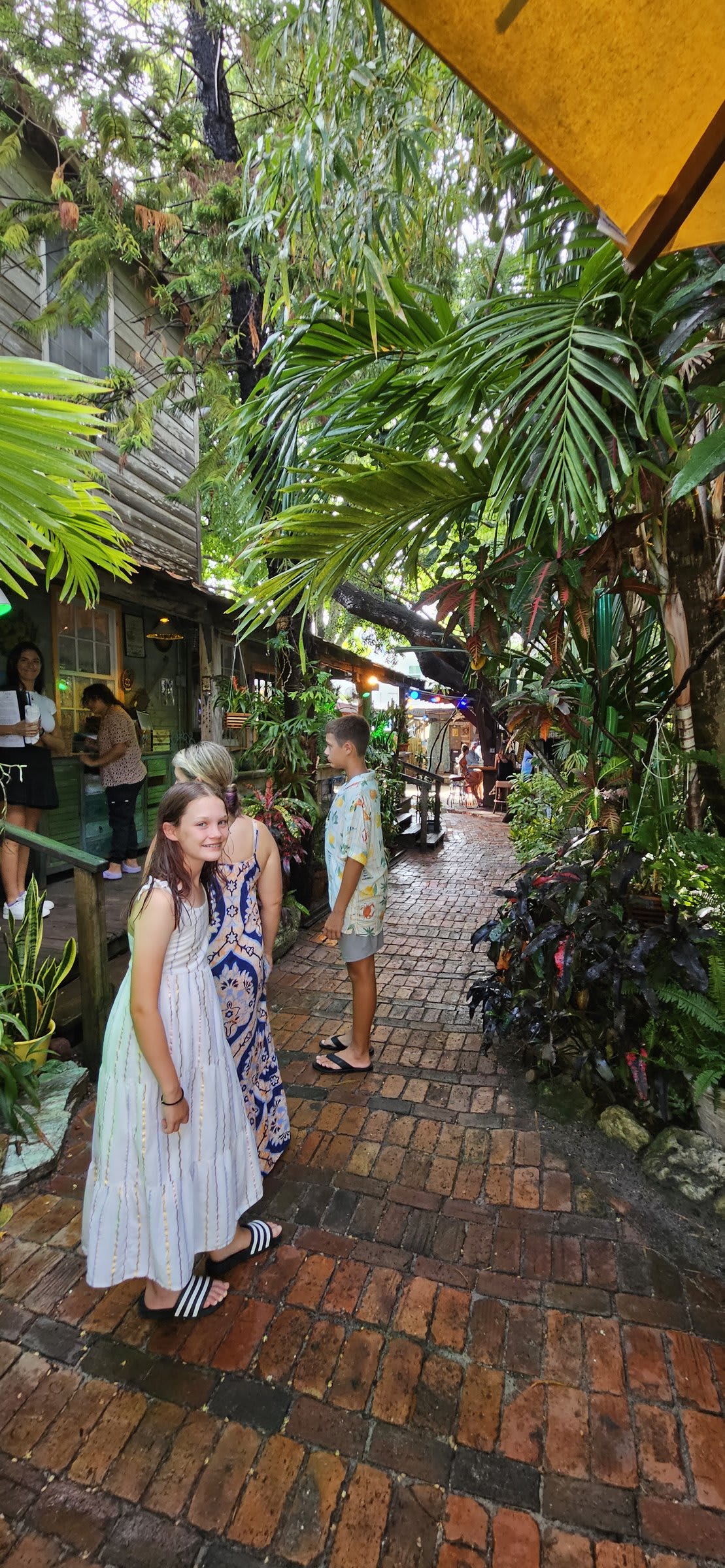 A tropical oasis Blue Heaven